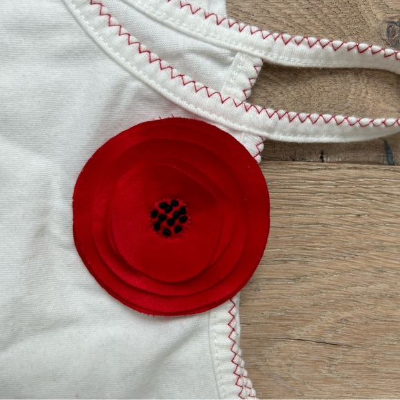 Cute skirt and tank perfect for 4th of July - Picture 2 of 5